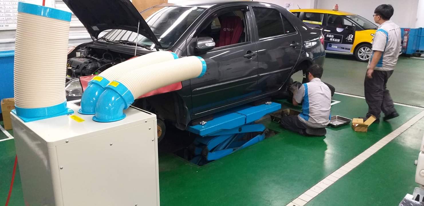 移動(dòng)式工業(yè)冷氣機(jī)暖風(fēng)機(jī):工人的福音